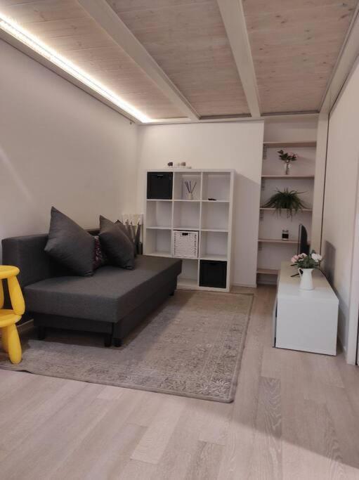 Duomo Porta Venezia Mini Loft Con Wifi E Netflix Apartman Milánó Kültér fotó