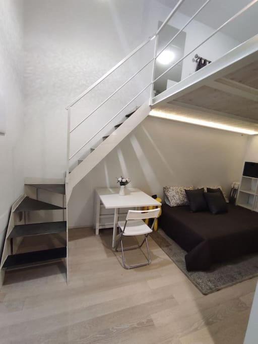 Duomo Porta Venezia Mini Loft Con Wifi E Netflix Apartman Milánó Kültér fotó