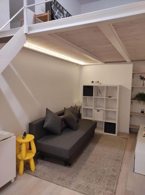 Duomo Porta Venezia Mini Loft Con Wifi E Netflix Apartman Milánó Kültér fotó