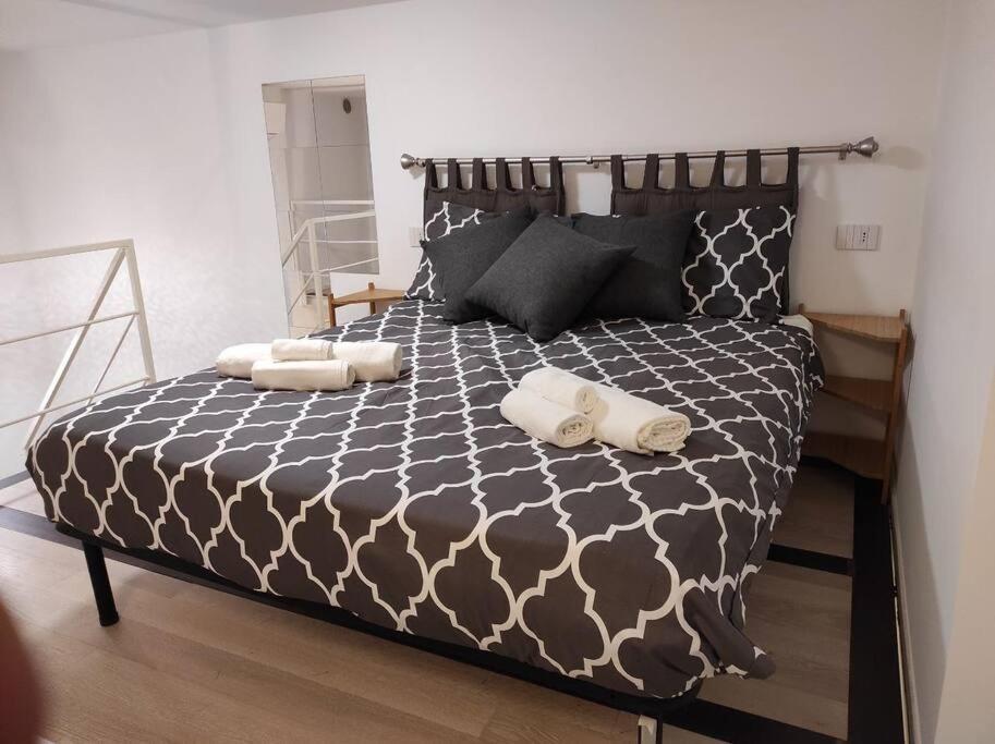 Duomo Porta Venezia Mini Loft Con Wifi E Netflix Apartman Milánó Kültér fotó